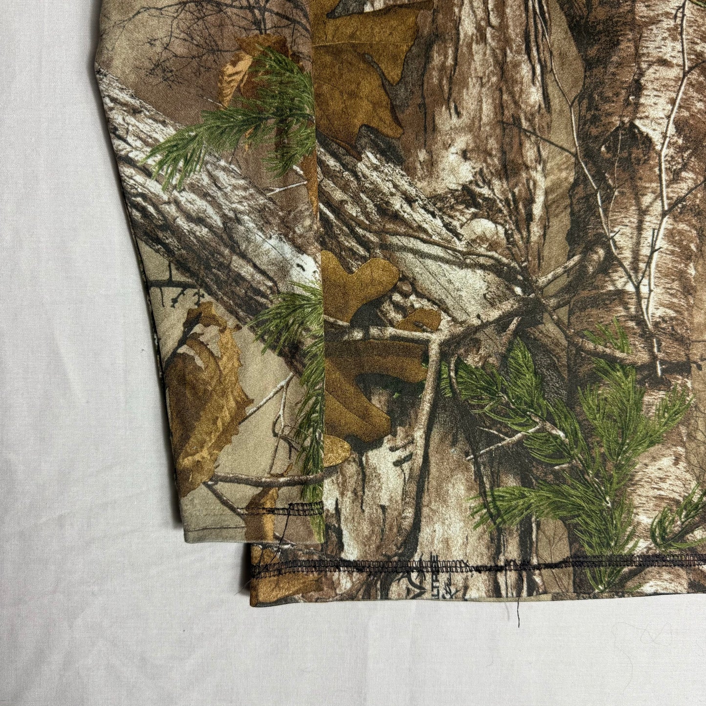 Carhartt Camo Long Sleeve Tshirt 4-5 Years