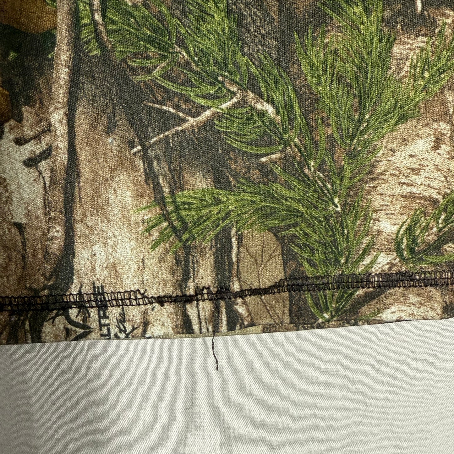 Carhartt Camo Long Sleeve Tshirt 4-5 Years