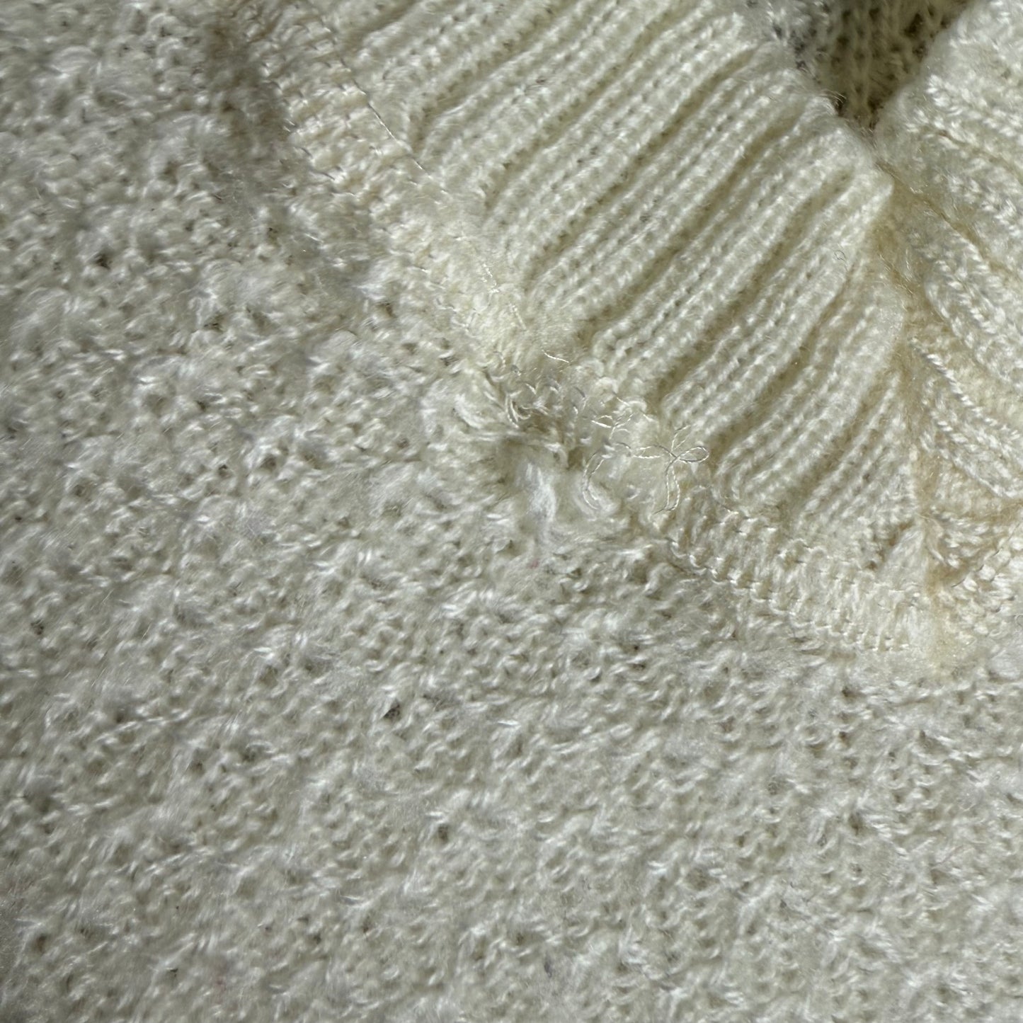 Retro Knitted Vneck Jumper 4-5 Years