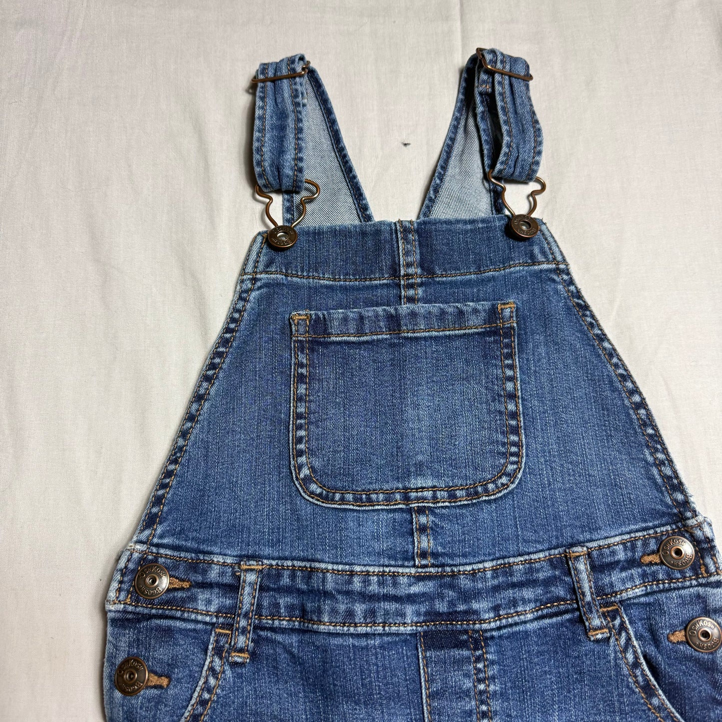 OshKosh B'Gosh Classic Dungarees 5-6 Years