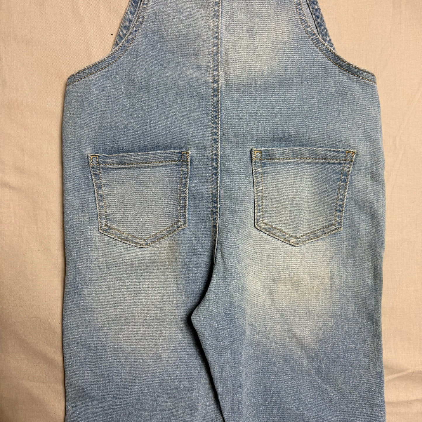 OshKosh B'Gosh Lightwash Dungarees 4-5 Years