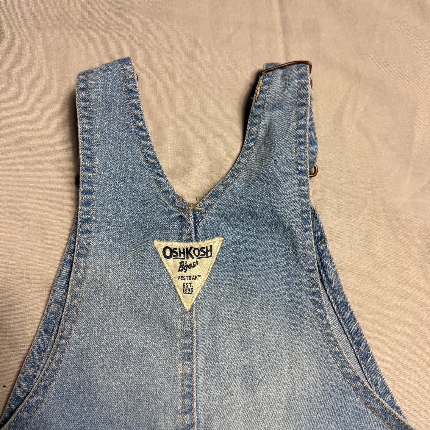 OshKosh B'Gosh Lightwash Dungarees 4-5 Years