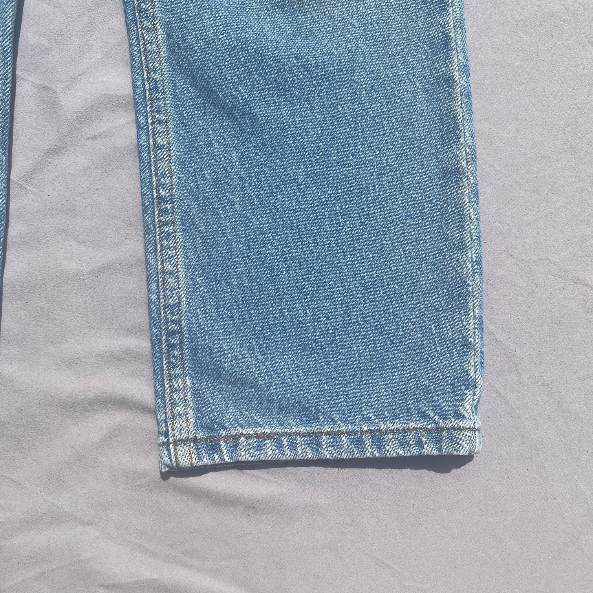 Levi's Lightwash Denim Jeans 6 - 7 Years Levi's_Lightwash_Denim_Jeans_206 - Secondly