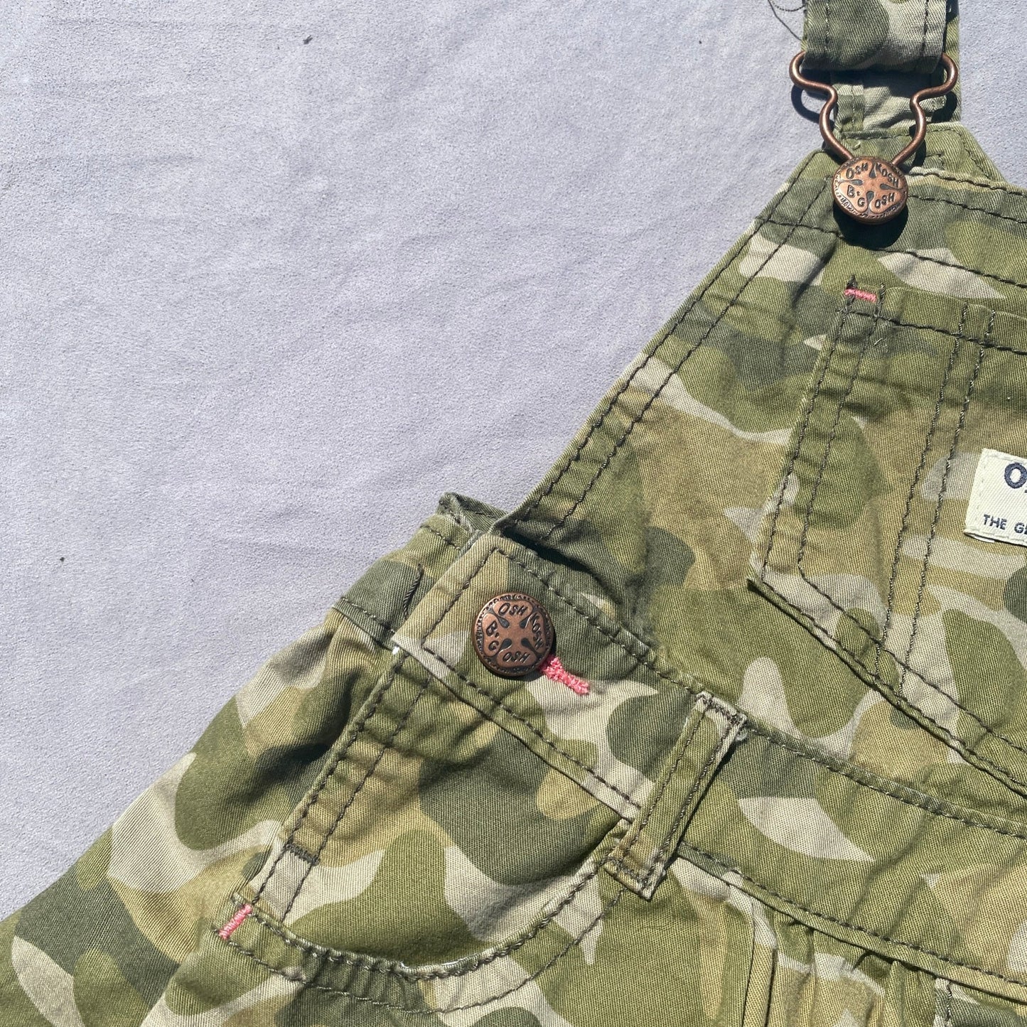 OshKosh B'Gosh Camo Dungarees Dress 2 - 3 Years OshKosh_B'Gosh_Camo_Dungarees_Dress_228 - Secondly