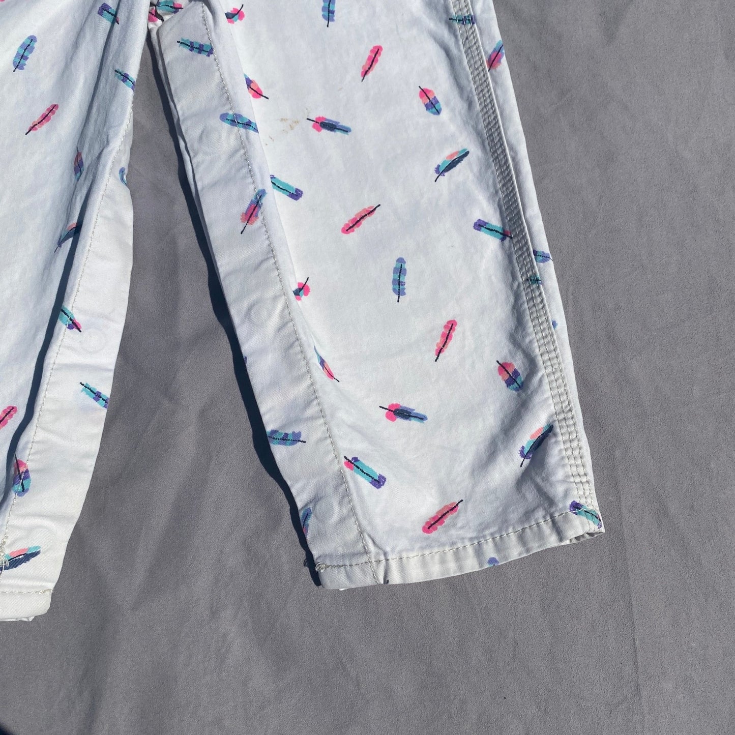 OshKosh B'Gosh Feather Print Dungarees 18 - 24 Months OshKosh_B'Gosh_Feather_Print_Dungarees_244 - Secondly