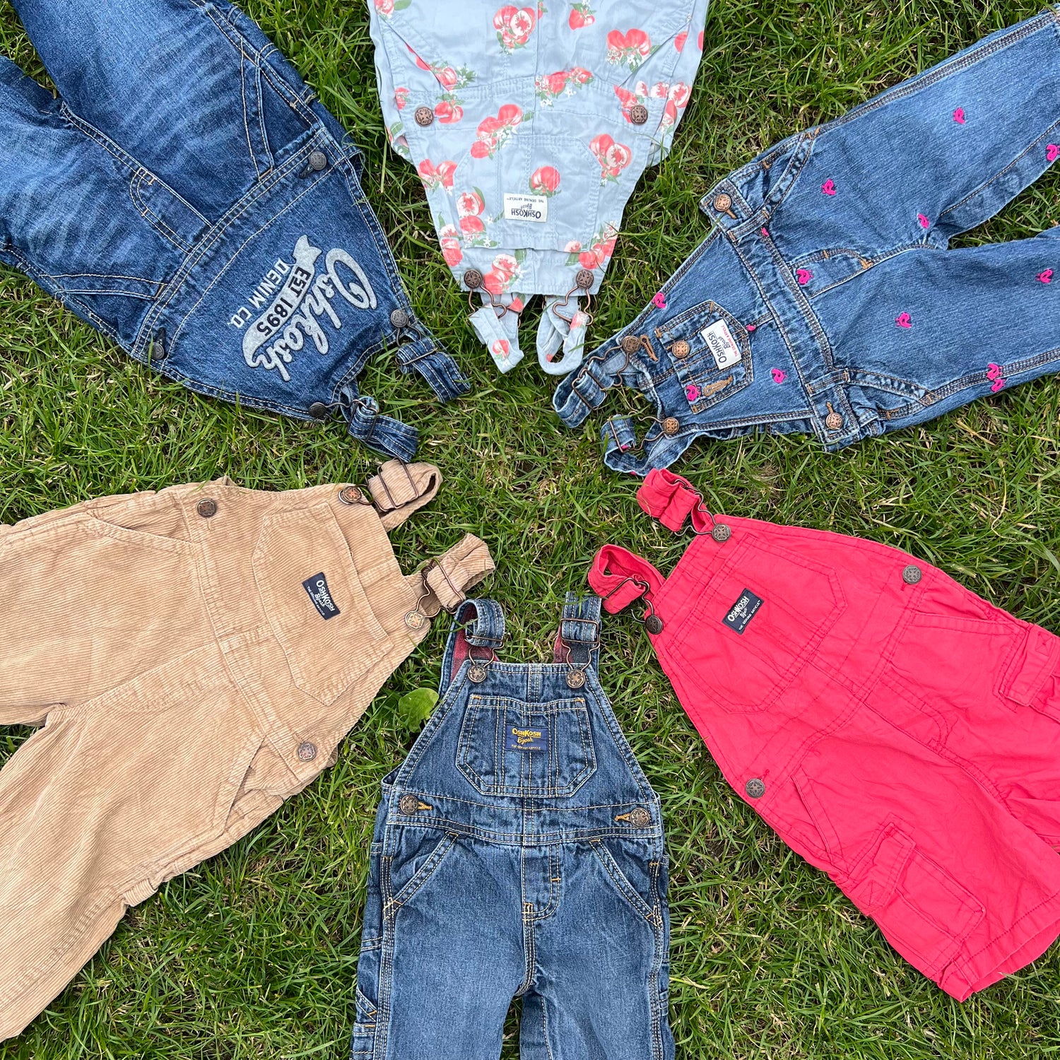 Vintage and second-hand children's clothing exclusively from OshKosh B'Gosh in various styles and sizes