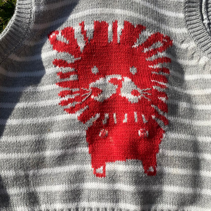 Knitted Lion Vest Hoodie Graphic Hoodie Knitted_Lion_Vest_Hoodie_18 - Secondly