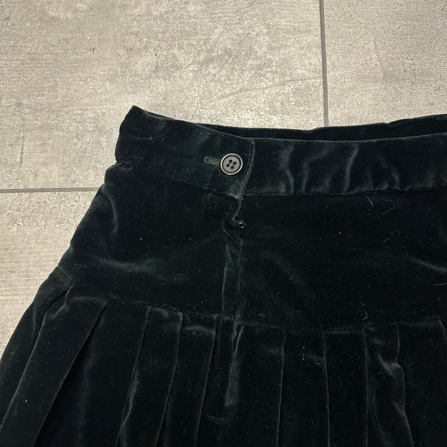 Guess Velvet Mini Skirt 7-8 Years