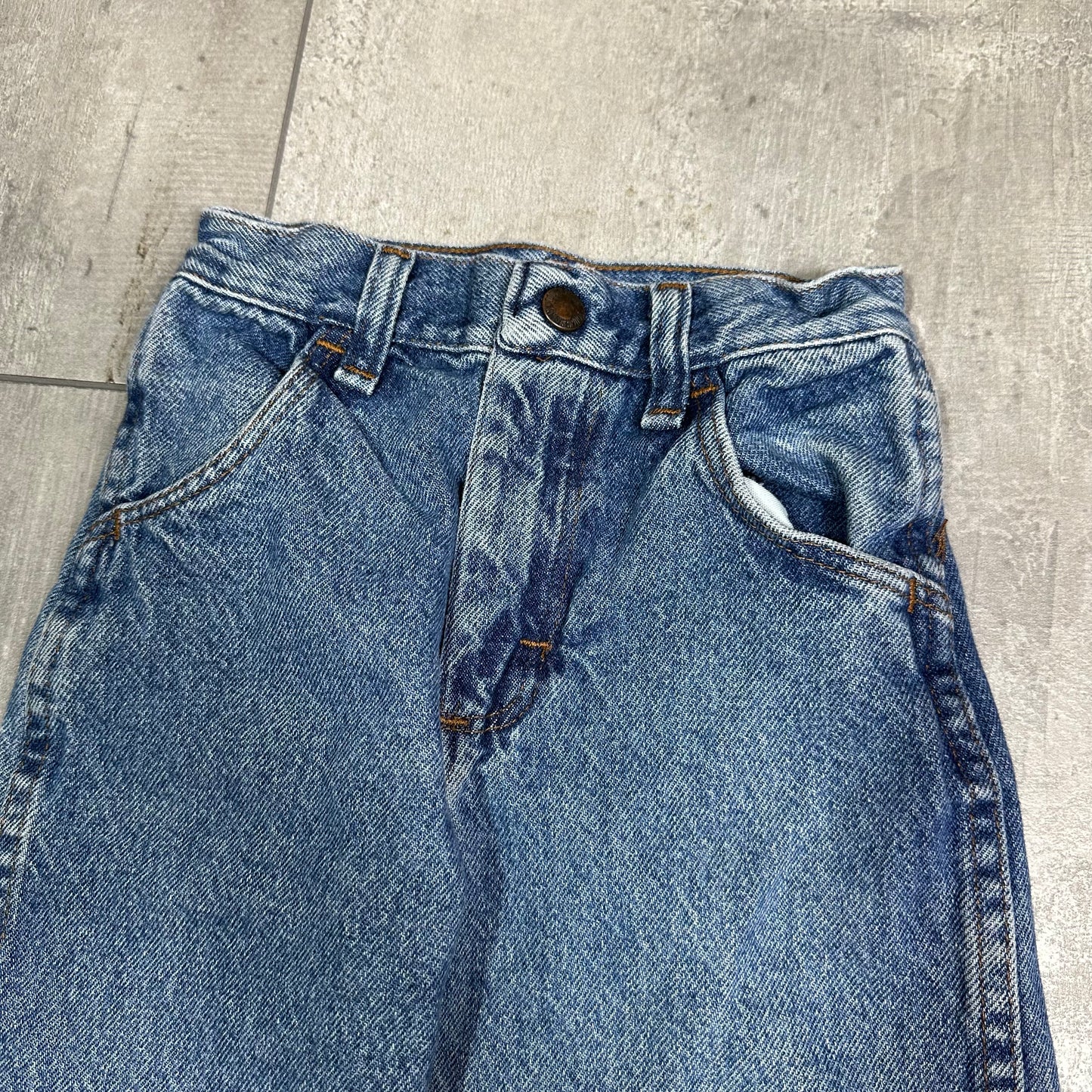 Lightwash High-Waisted Jeans 7-8 Years