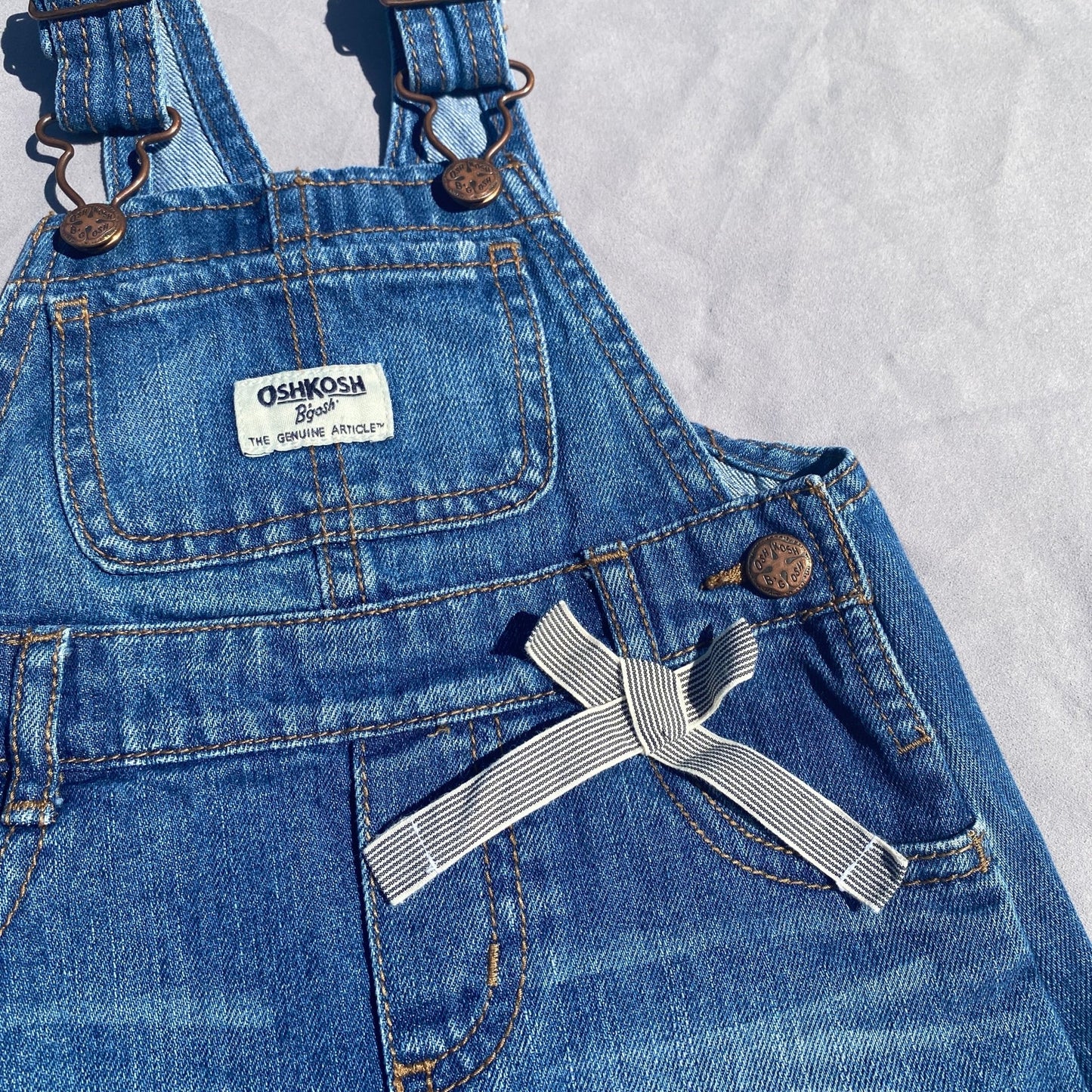 OshKosh B'Gosh Denim Bow Dungarees Dress 12 - 18 Months OshKosh_B'Gosh_Denim_Bow_Dungarees_Dress_243 - Secondly